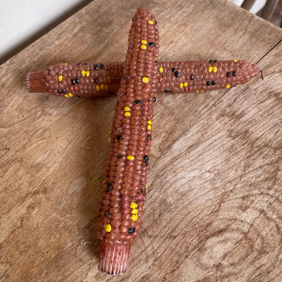 GURLEY Vtg 50-60’s Thanksgiving Holiday Set of Two Corn On Cob Candles CUTE!!! - Picture 2 of 7